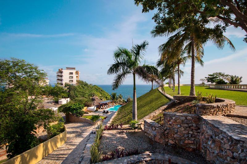 Villas & Resort Luz De Luna Santa Cruz Huatulco Εξωτερικό φωτογραφία